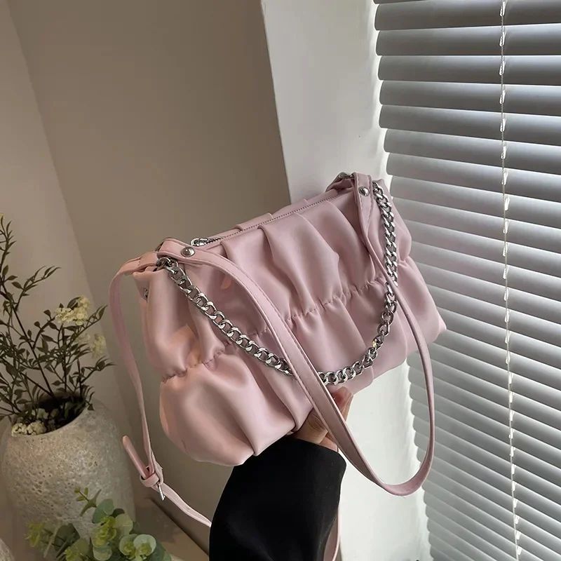 Bolso Rosa Con Cadena Chic