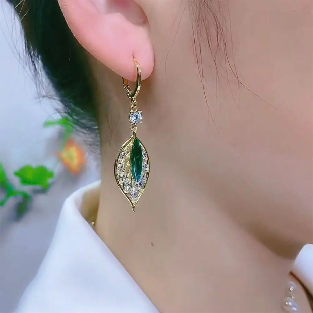 Pendientes Clasicos De Cristal Dorado