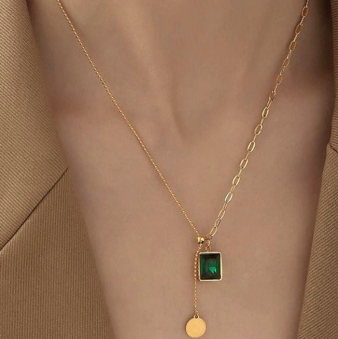 Collar Esmeralda