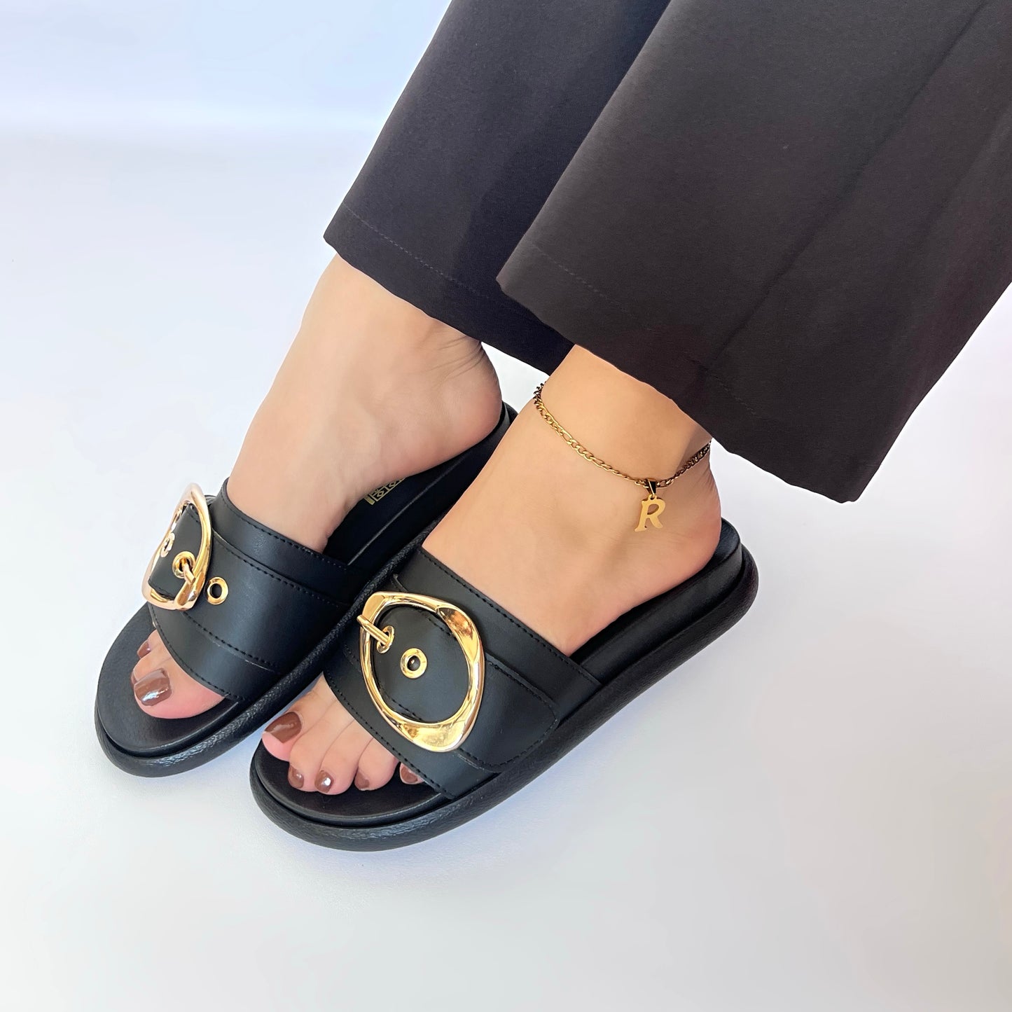 Sandalia Elegante GoldBuckle