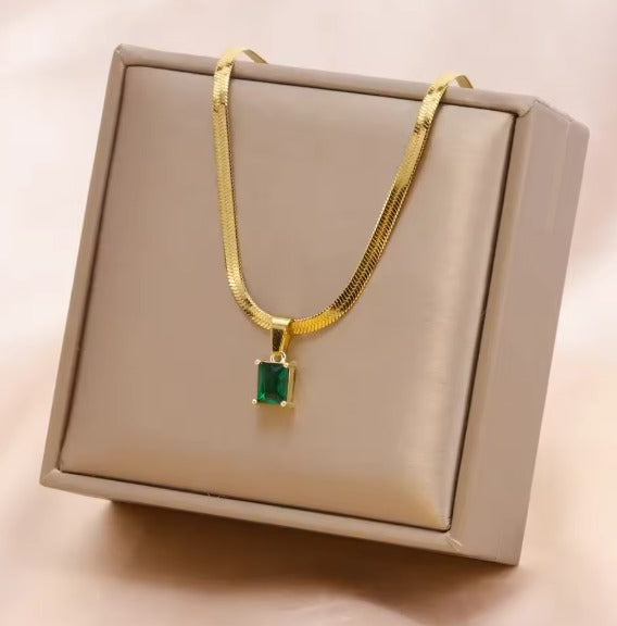 Collar De Oro Con Cristal Jade - Florenc