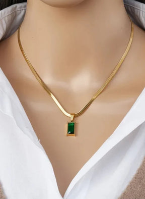 Collar De Oro Con Cristal Jade