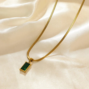 Collar De Oro Con Cristal Jade