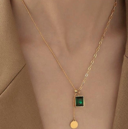 Collar Esmeralda